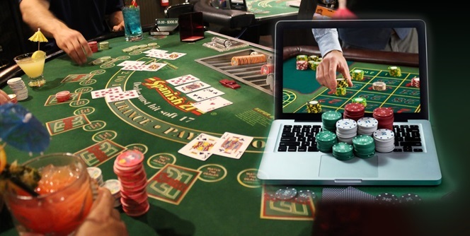 ordinateur cartes jetons tapis de jeu de casino
